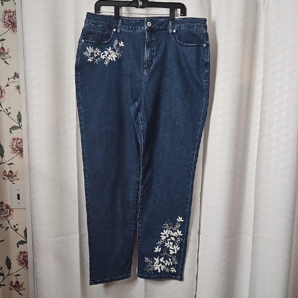 Women's Blue Embroidered Jeans